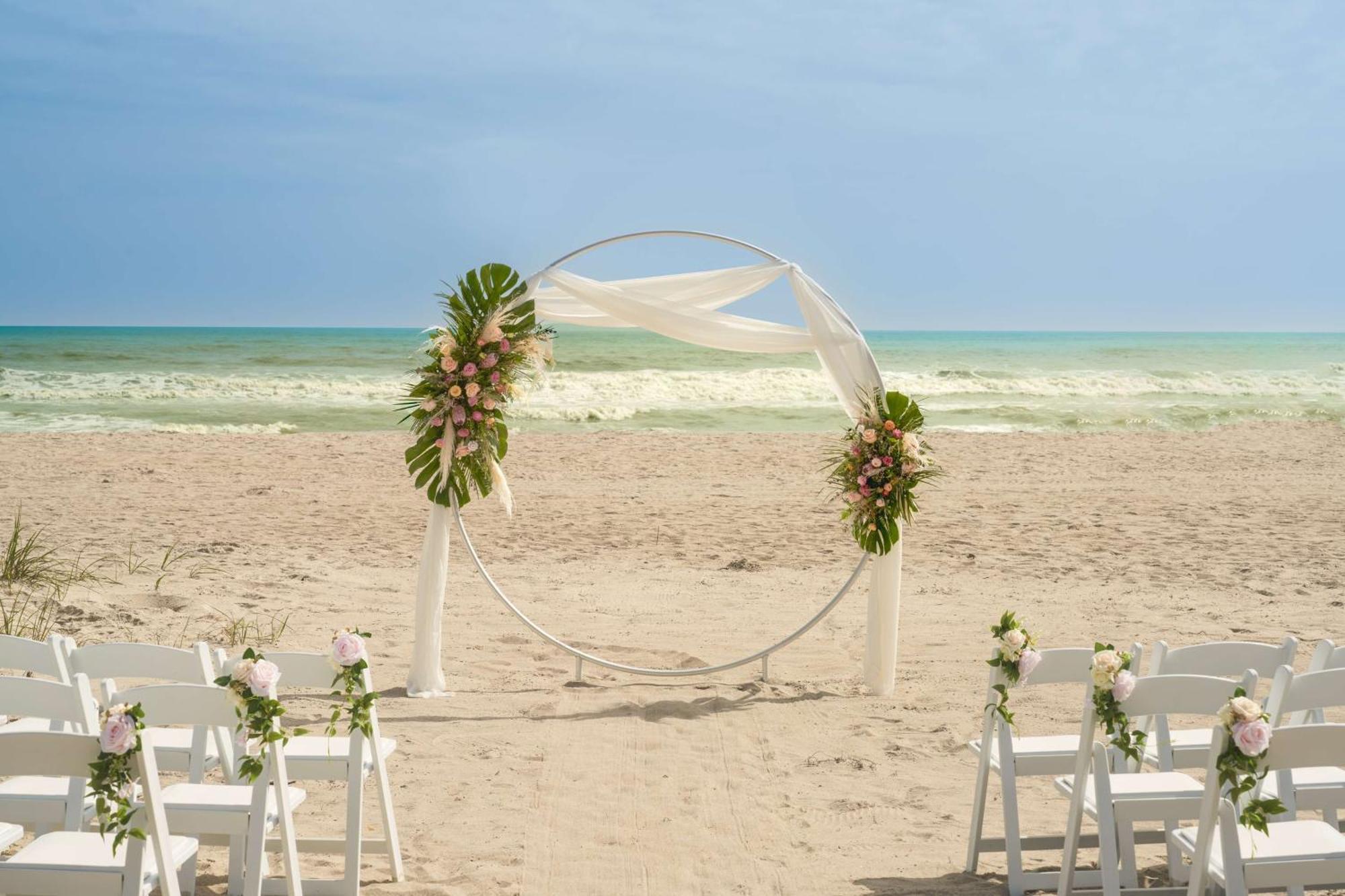 Hilton Cocoa Beach Oceanfront Dış mekan fotoğraf